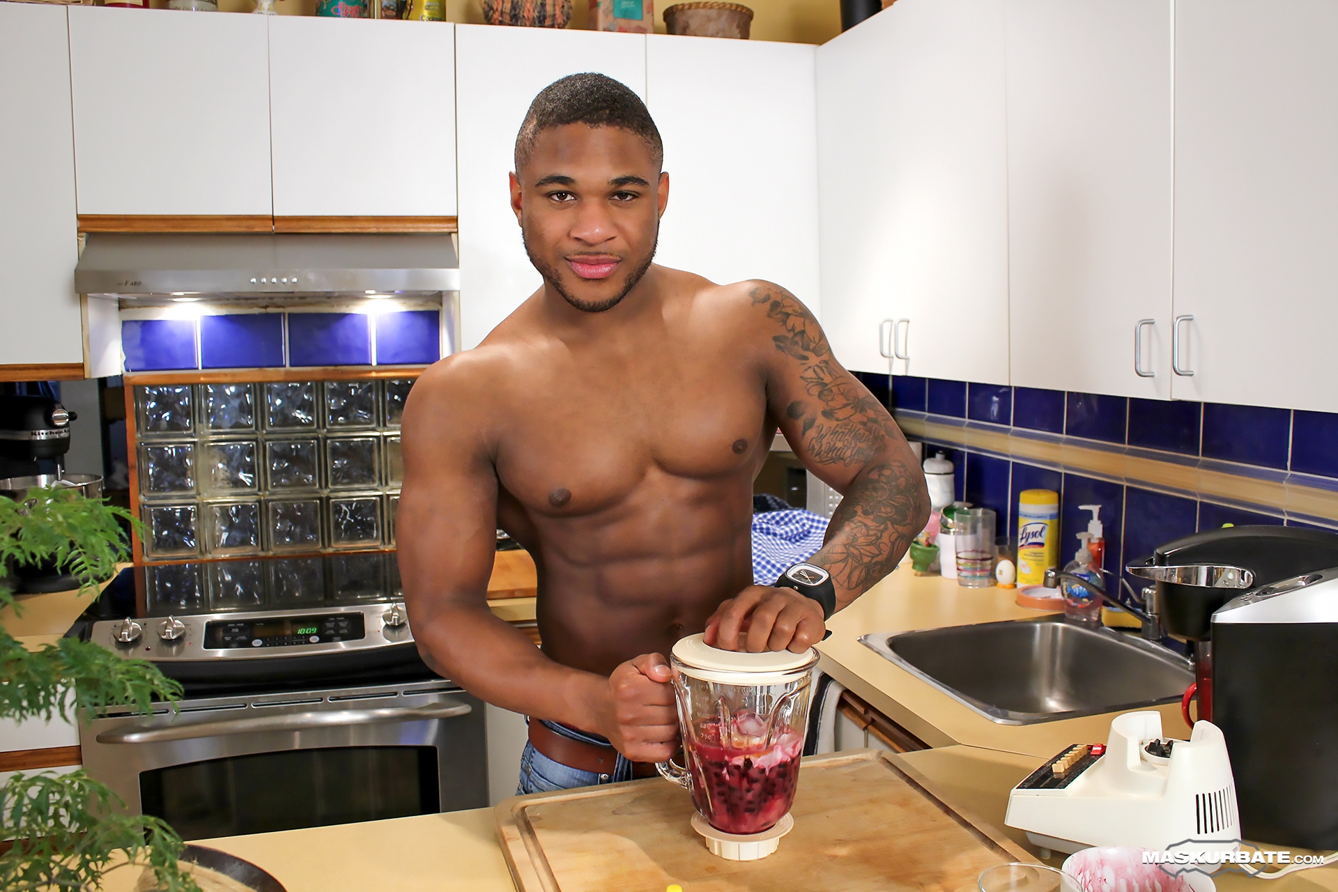 black adam fucking - Adam strips down and makes a smoothie in a gay porn solo for Maskurbate.