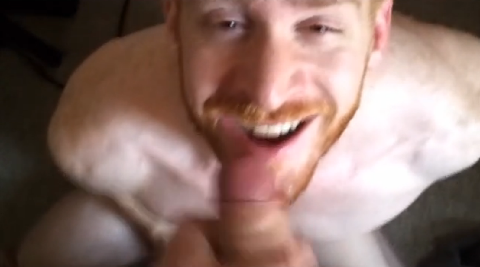Ginger power bottom Leander in an amateur homemade sex tape with XTube user megahungdude.