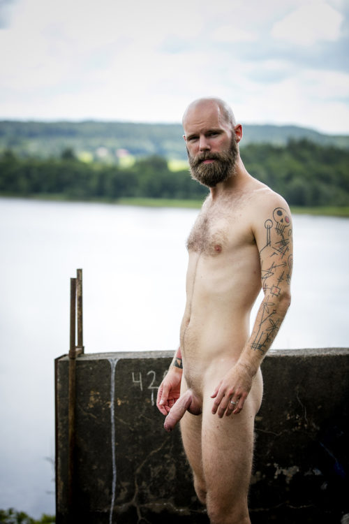 tumblr_oe6pvxcPKi1qfral5o6_1280